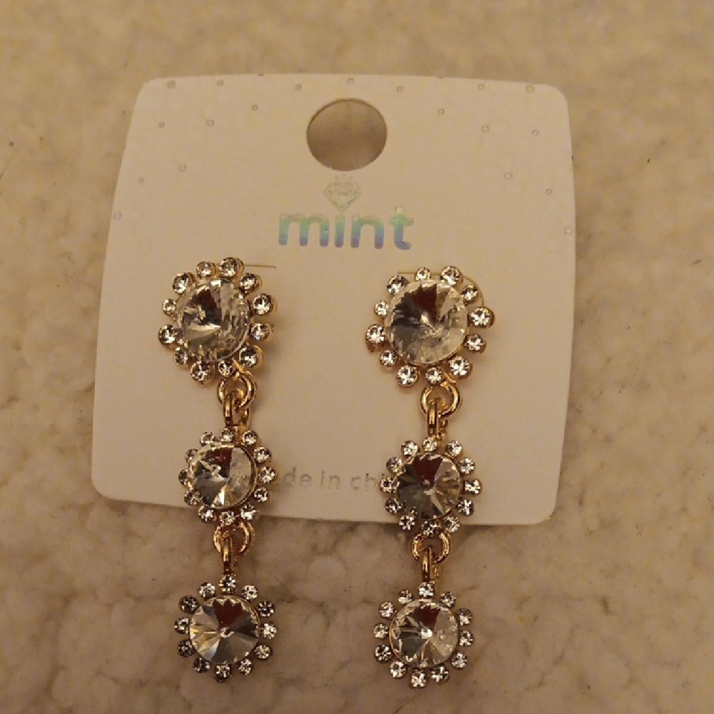 Mint Gold and Silver Ornate Dangle Earrings